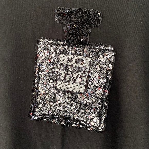 Black Boujee T-shirt Embroidered with Sequins Perfume Bottle Design - Size L - Picture 3 of 3